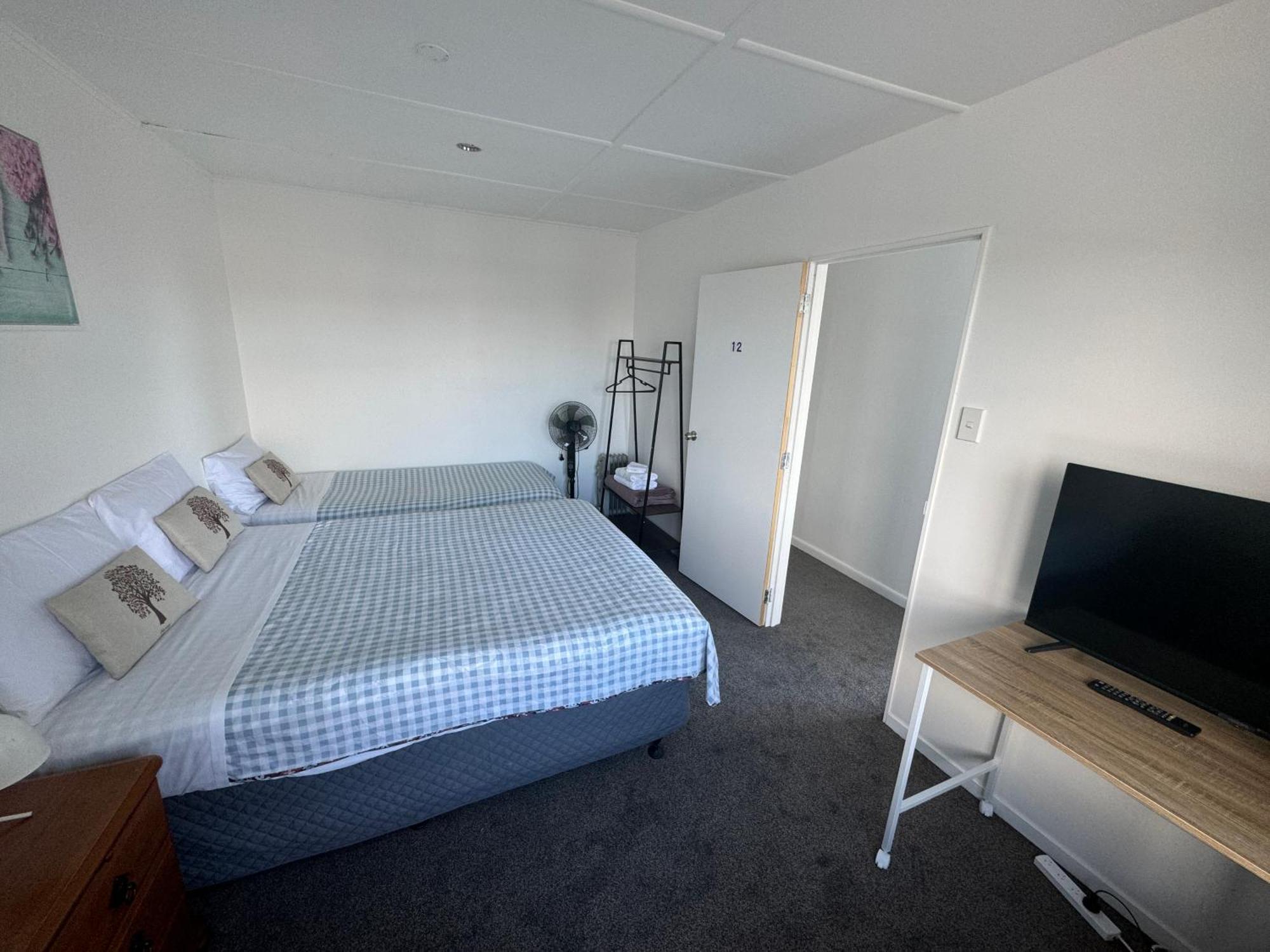 Rainbow Motel & Guest House Tauranga Buitenkant foto