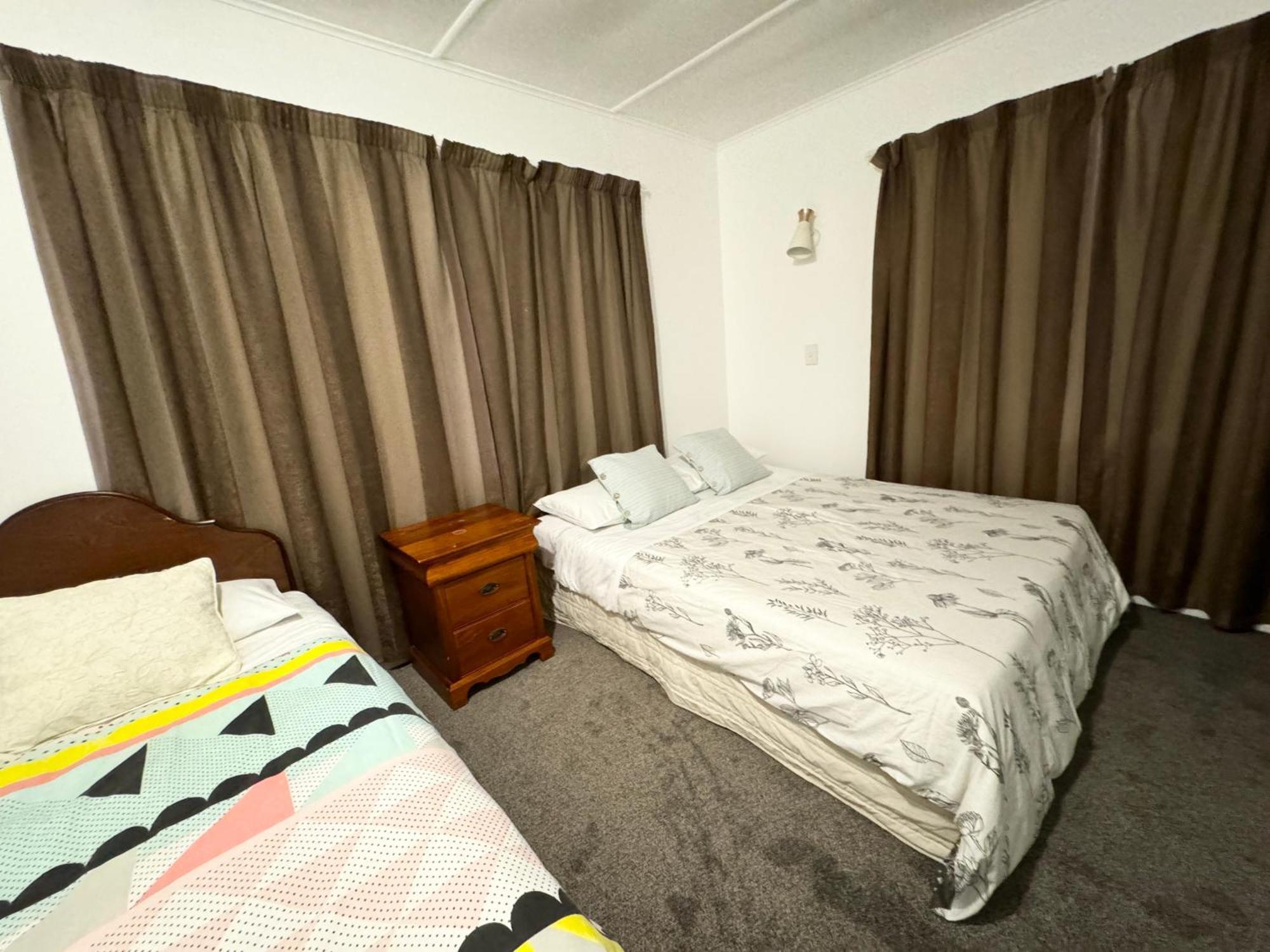 Rainbow Motel & Guest House Tauranga Buitenkant foto
