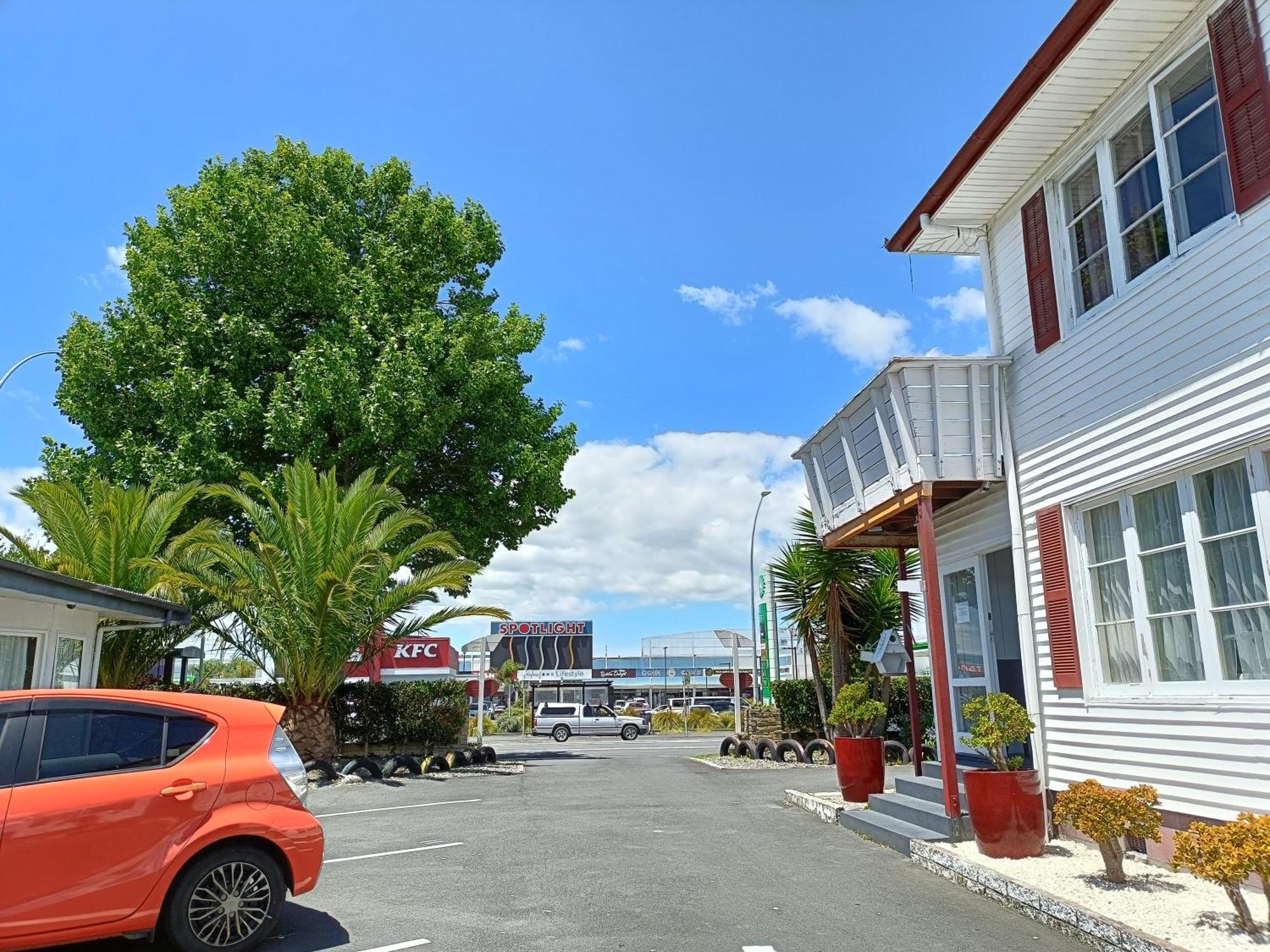 Rainbow Motel & Guest House Tauranga Buitenkant foto