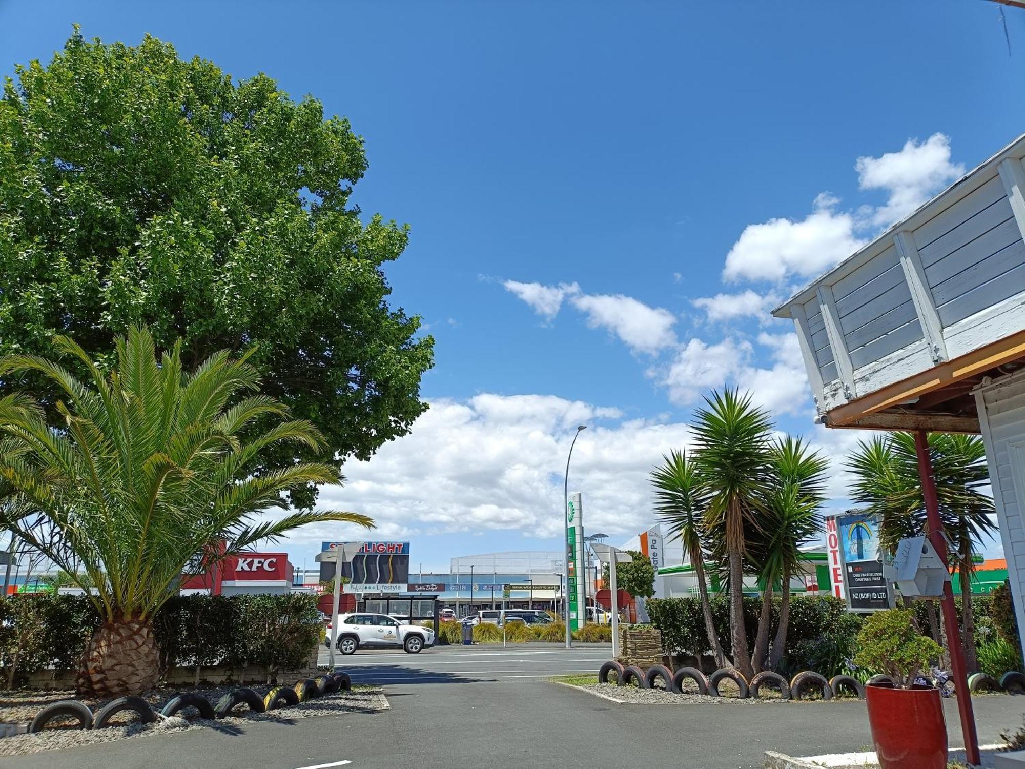 Rainbow Motel & Guest House Tauranga Buitenkant foto