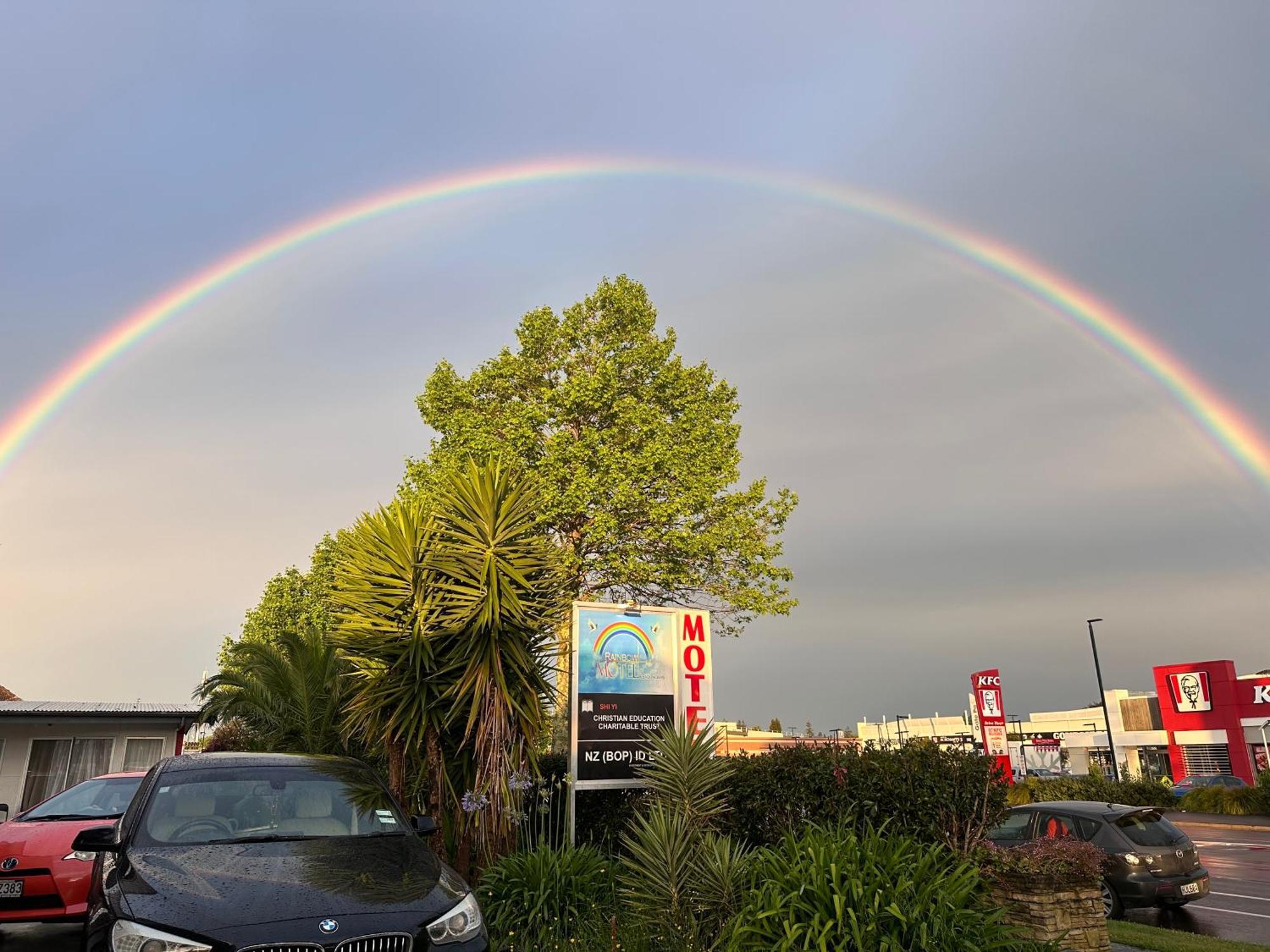 Rainbow Motel & Guest House Tauranga Buitenkant foto