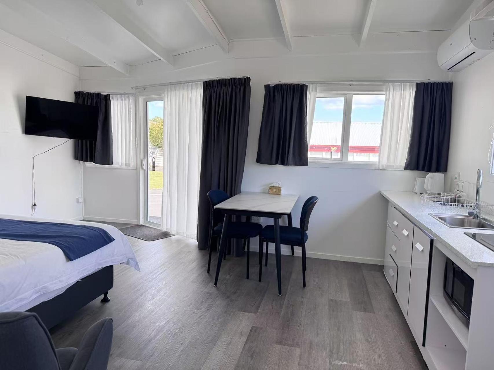 Rainbow Motel & Guest House Tauranga Buitenkant foto